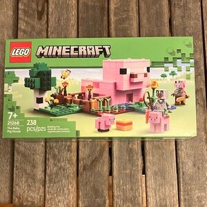 LEGO Minecraft Pig House Set with Pink and Green Blocks